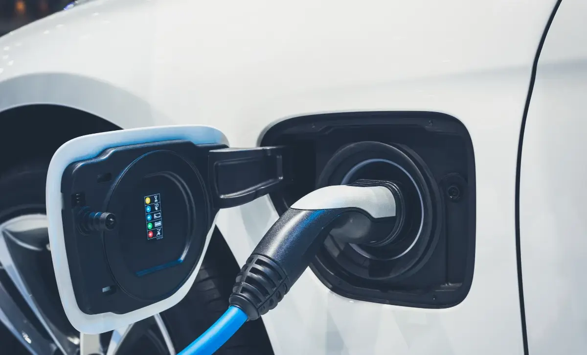 Qualifying Electric Vehicle for Tax Credits